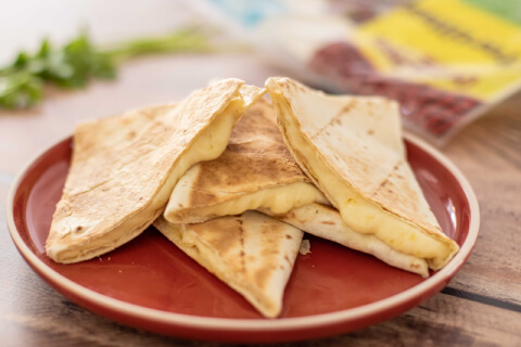 Quesadillas au fromage fondant